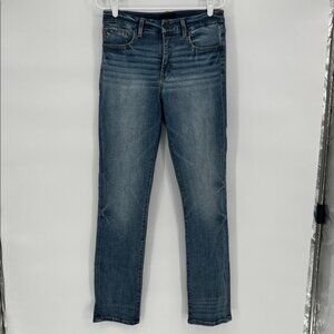 Buckle Black Jeans Straight leg Size 29 Medium Wash Fit 93